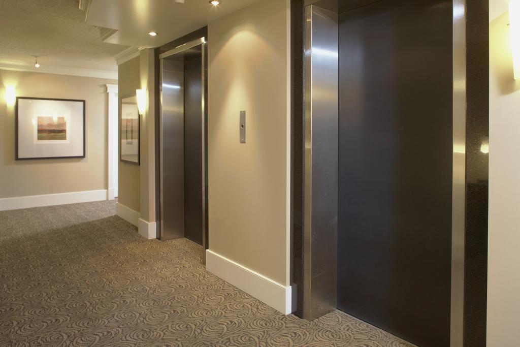 ExecSuite Inc. YYC Exterior foto