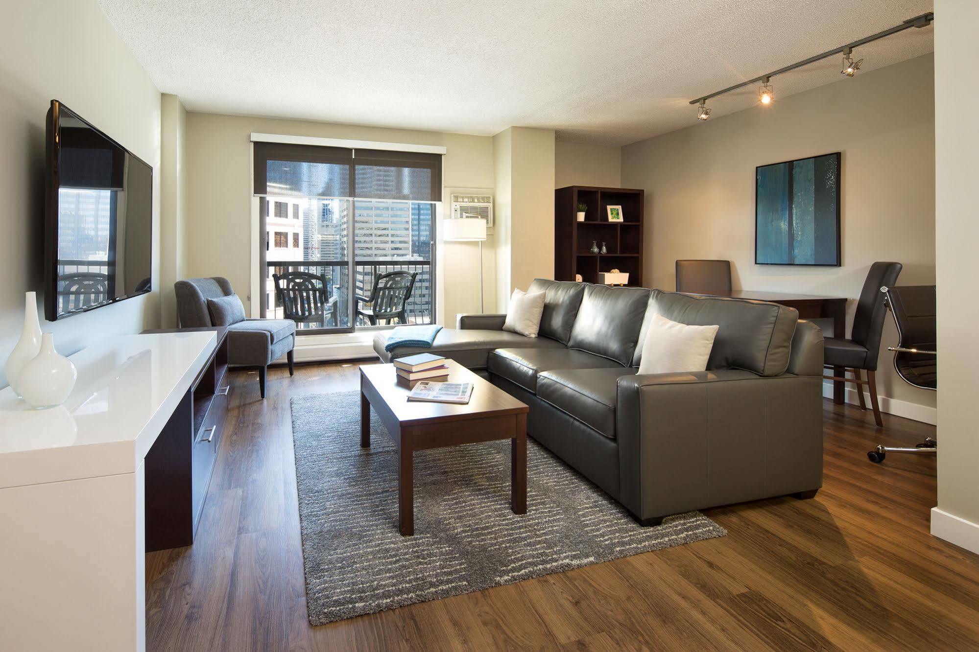 ExecSuite Inc. YYC Exterior foto